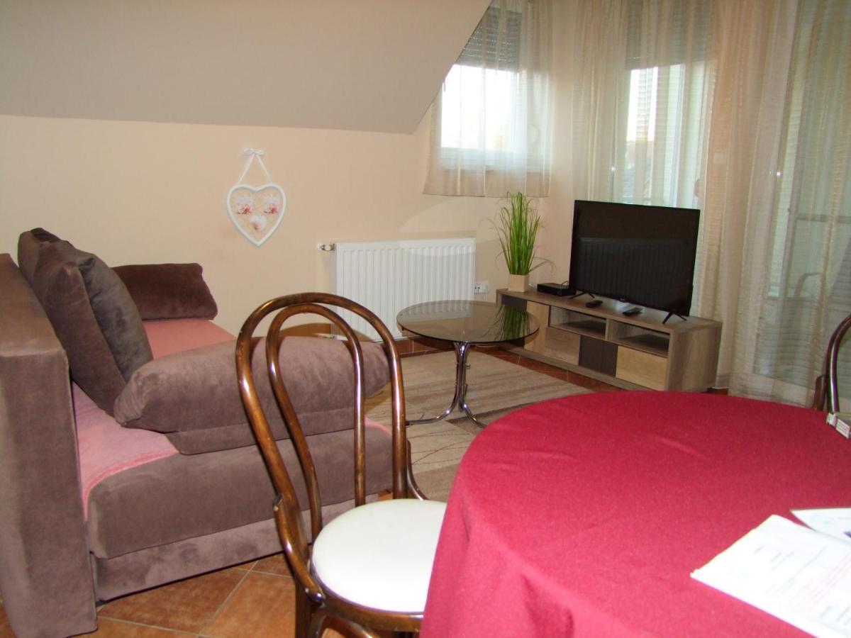 Greta Apartman Hajdúszoboszló Εξωτερικό φωτογραφία